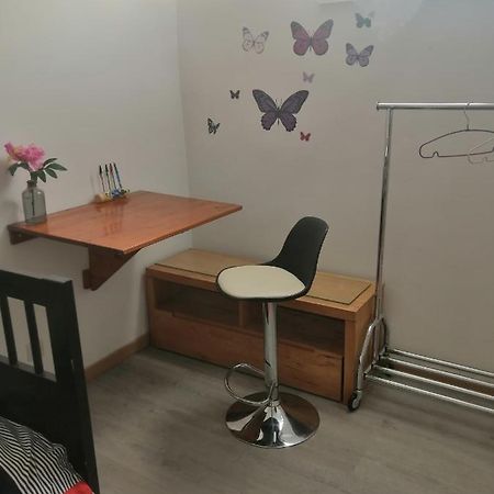 Petit Cocon Pour 1 Personne Lejlighed Argenteuil Eksteriør billede