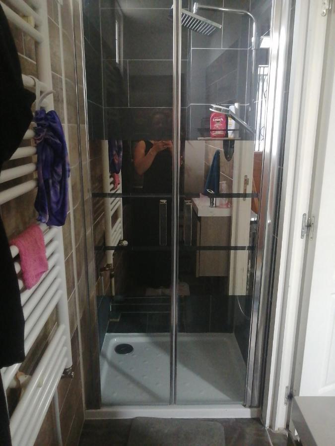 Petit Cocon Pour 1 Personne Lejlighed Argenteuil Eksteriør billede